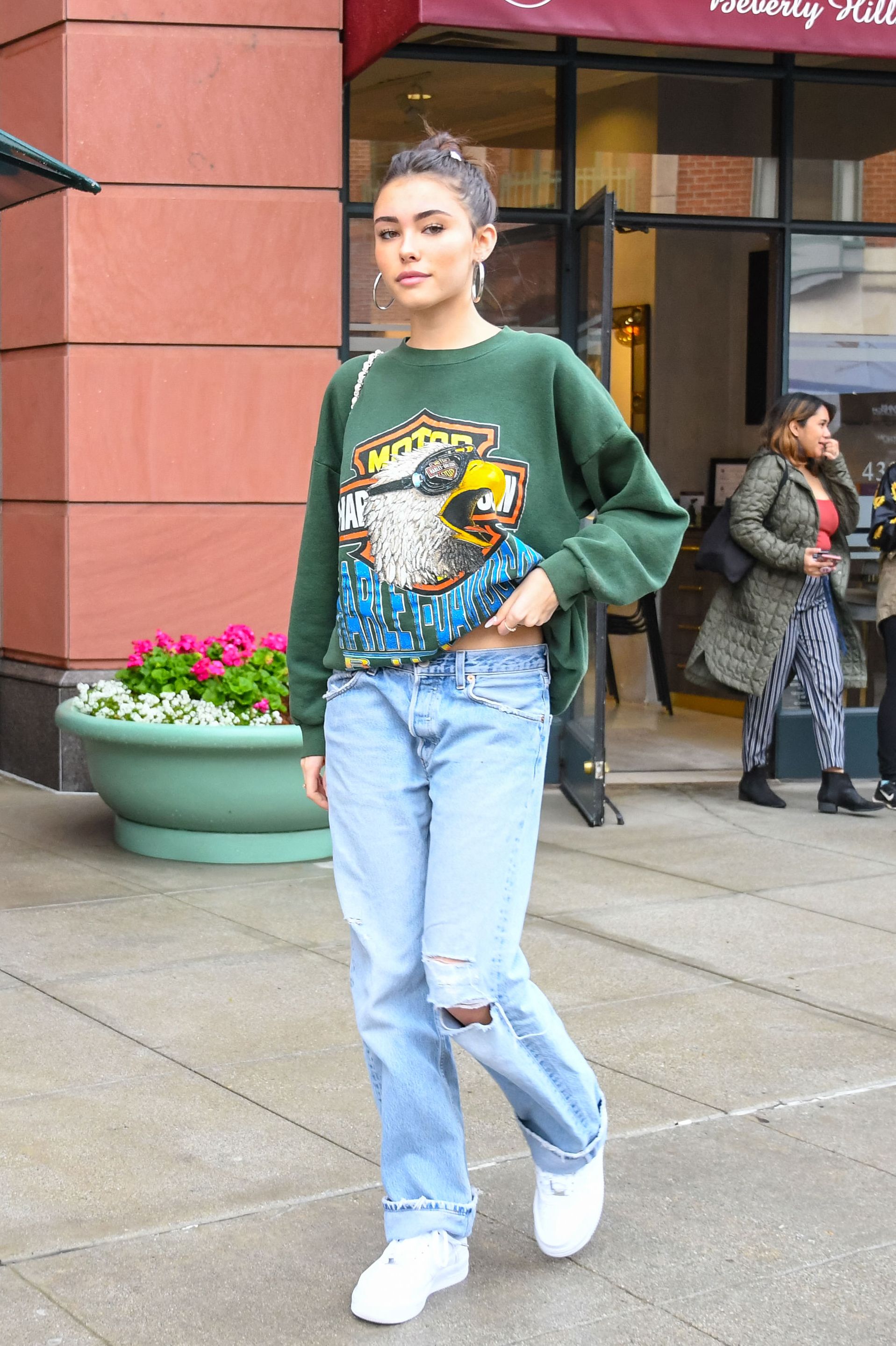 The Technology Behind the Ripped Jeans Trend