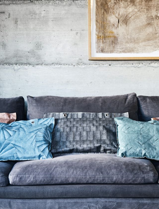 Blue, Couch, Furniture, Room, Wall, Turquoise, Living room, Interior design, Sofa bed, Home, 