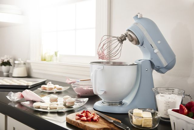 https://hips.hearstapps.com/hmg-prod/images/100-year-celebration-mixer-limited-ed-misty-blue-stainless-steel-ksm180rpmb-lifestyle-4-1536165478.jpg?crop=0.99975xw:1xh;center,top&resize=640:*