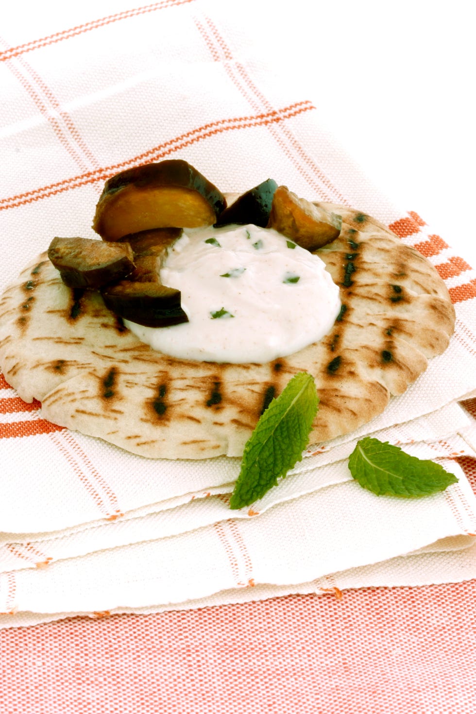 pan de pita con berenjena