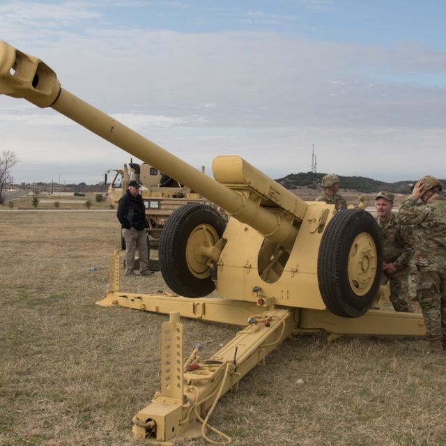 Cannon, Self-propelled artillery, Vehicle, Mortar, Military, Combat vehicle, Military vehicle, 