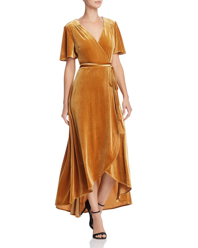 Clothing, Dress, Day dress, Brown, Sleeve, Tan, Shoulder, Gown, Cocktail dress, Fashion model, 