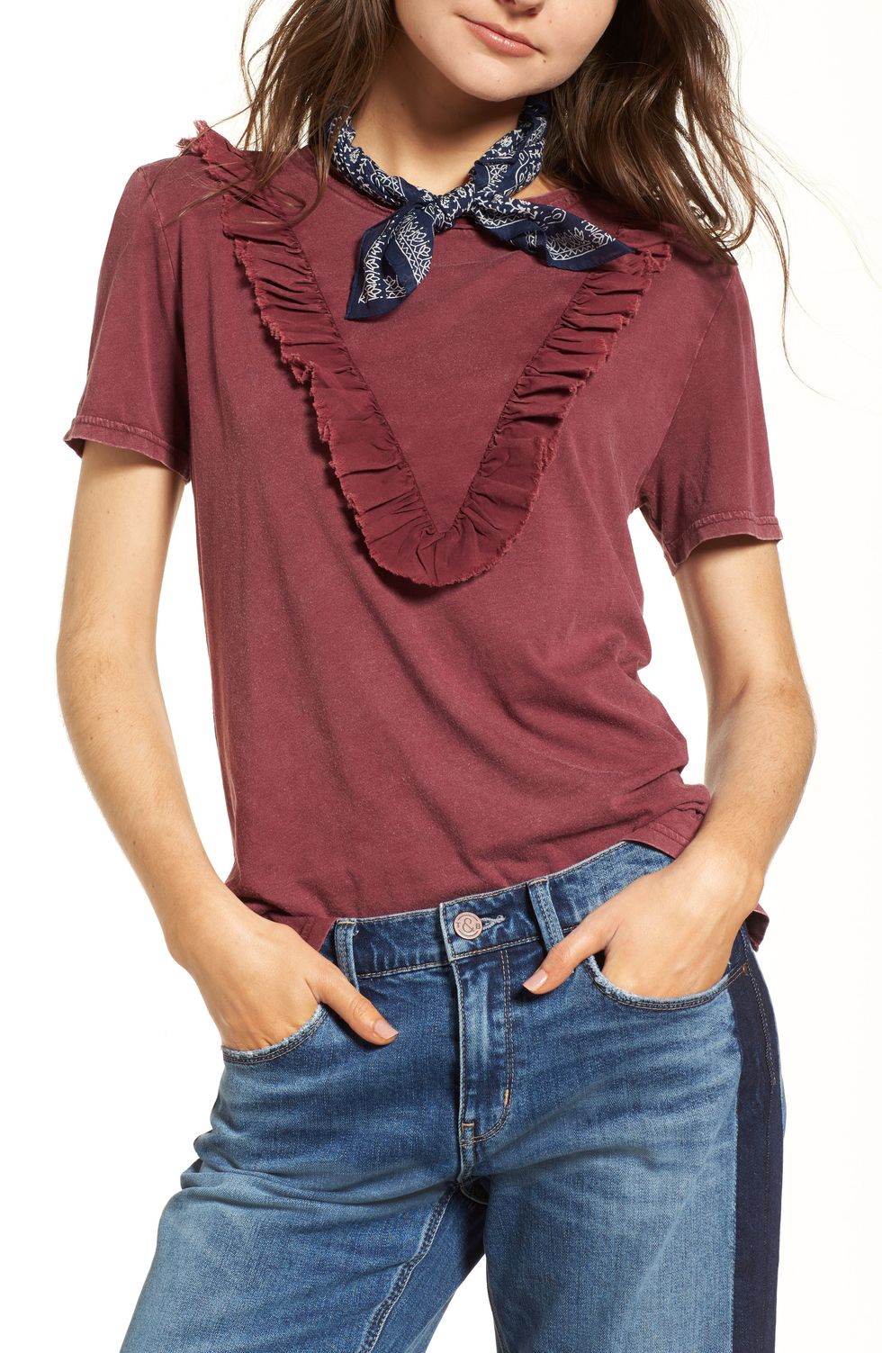 Clothing, Collar, Sleeve, Neck, T-shirt, Jeans, Polo shirt, Button, Maroon, Shoulder, 