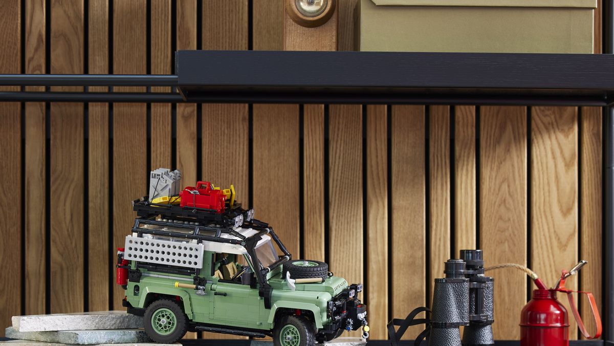 Lego Land Rover Defender Is a You Can Build from
