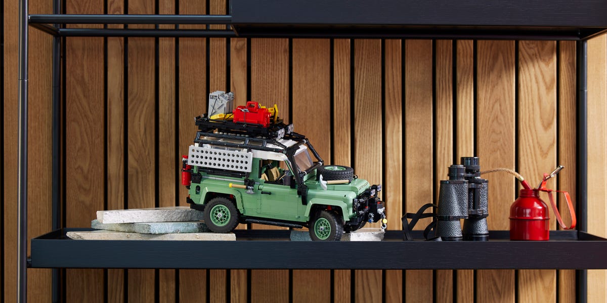 Lego Land Rover Defender Is a Brick You Can Build from Bricks