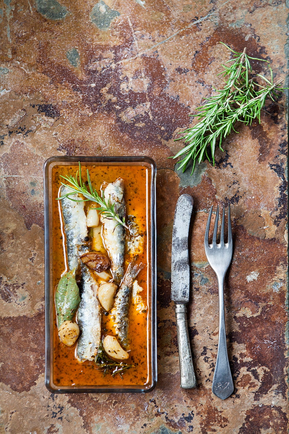 sardinas en escabeche