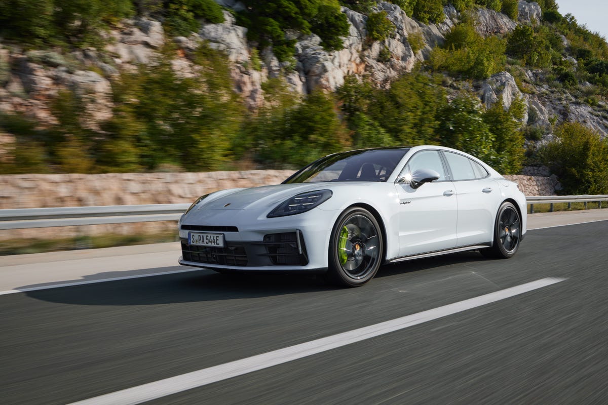 2025 Porsche Panamera Adds V6 EHybrids with up to 536 HP