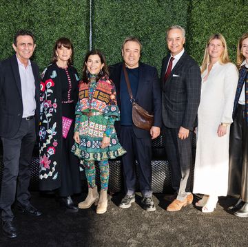 san francisco, ca   january 19   neal benezra, allison speer, susan swig, stanlee gatti, douglas durkin, sarah wendell sherrill and katie paige attend fog design  art preview gala on january 19th 2022 at fort mason center festival pavilion in san francisco, ca photo   drew altizer