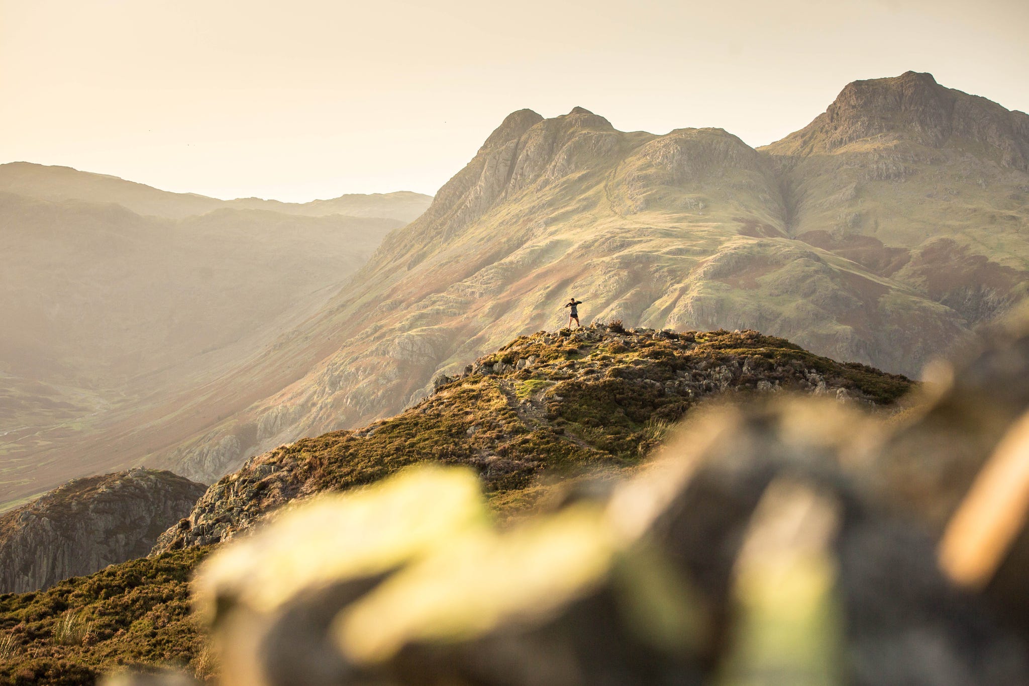 Mountainous landforms, Highland, Mountain range, Slope, Ridge, Hill, Mountain, Summit, Arête, Valley, 