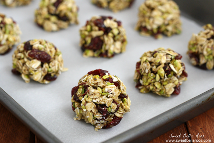 Cranberry Pistachio Energy Bites