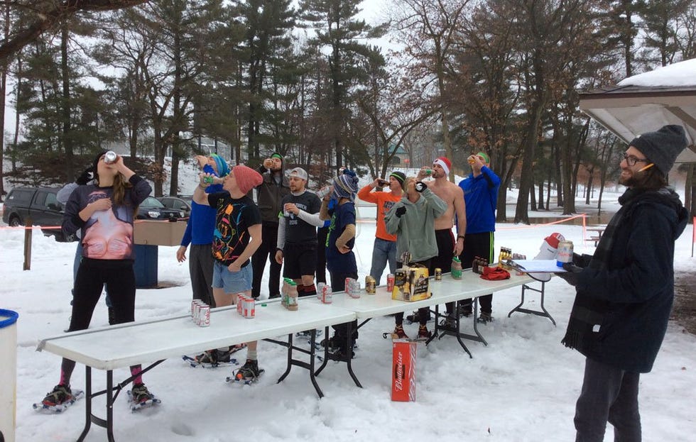 Runners drinking beer 