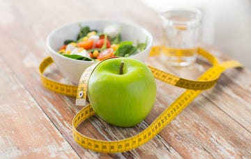 apple, tape measure, salad