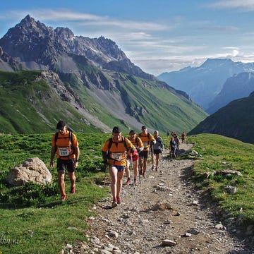 Los factores a tener en cuenta para ser un ultramaratoniano El entrenamiento de un ultramaratoniano debe prestar especial atención a minimizar el daño muscular