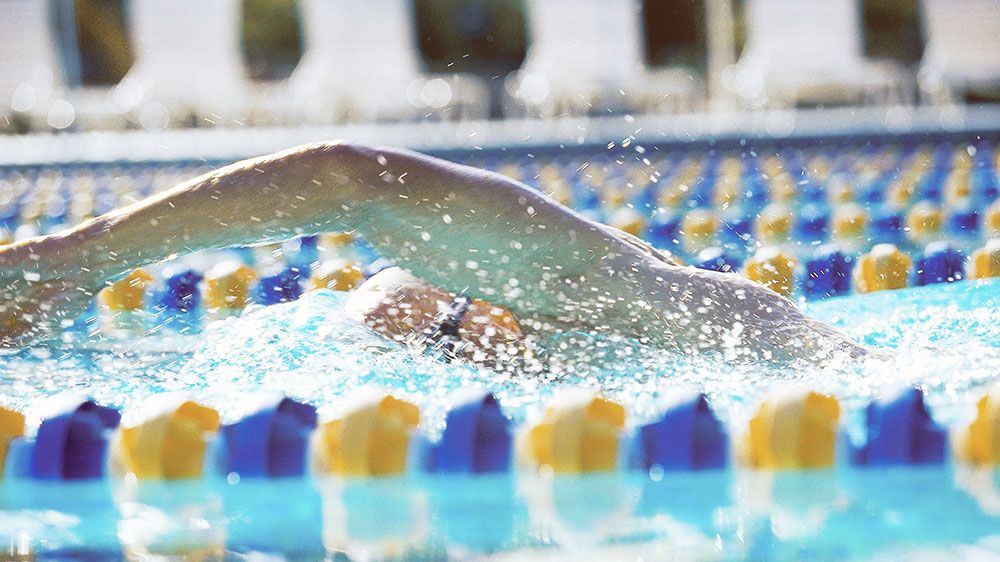 5 Swimming Workouts For Runners