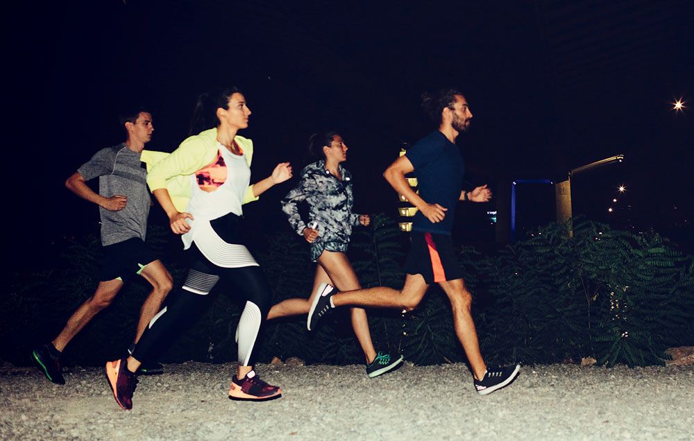how to run safely at night