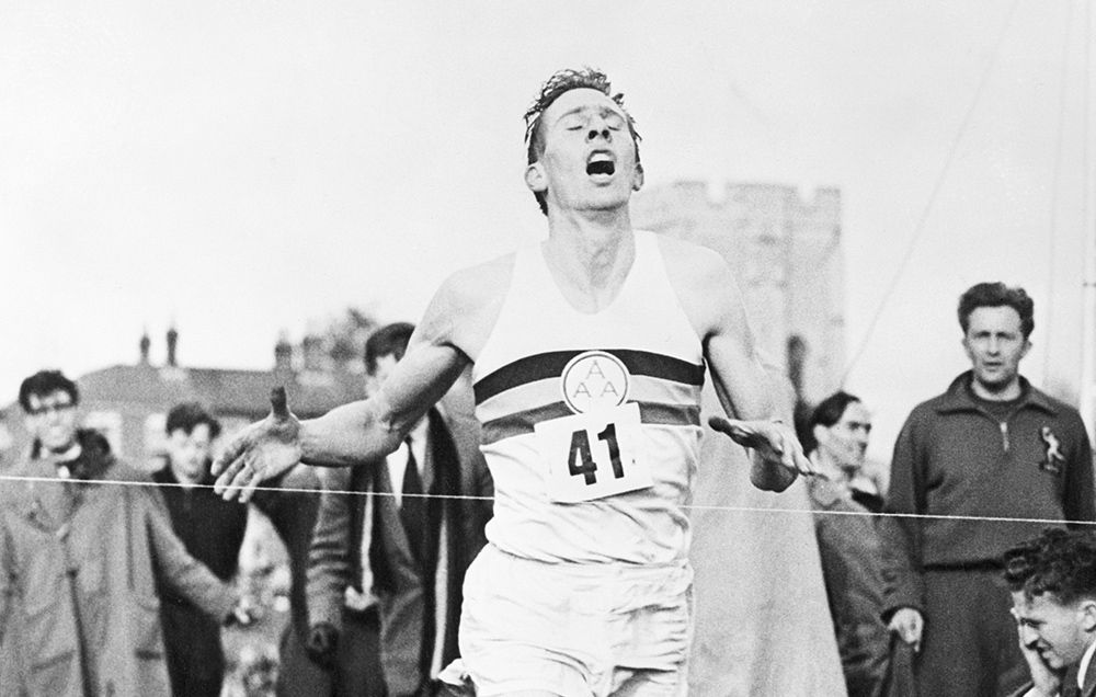 Roger Bannister, First Athlete to Break the 4-Minute Mile, Dies at