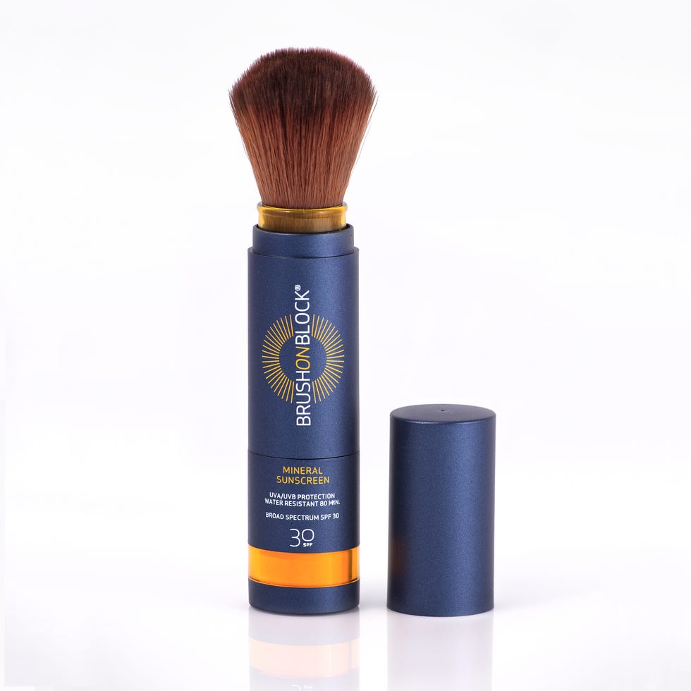 We earn a commission for products purchased through some links in this article Mineral Sunscreen