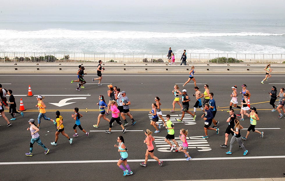 runners on the course