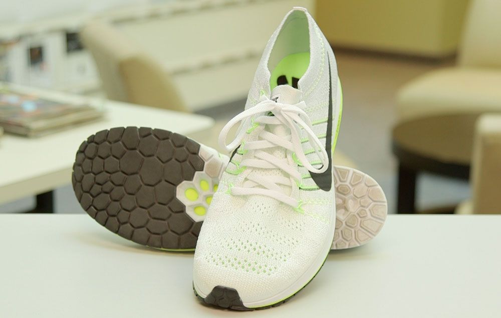 El sendero Perder apelación First Look: Nike Zoom Flyknit Streak | Runner's World