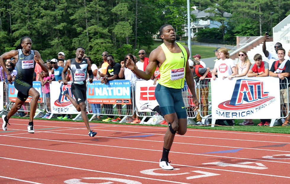 Jeshua Anderson winning 400 meters hurdles in 48.88.