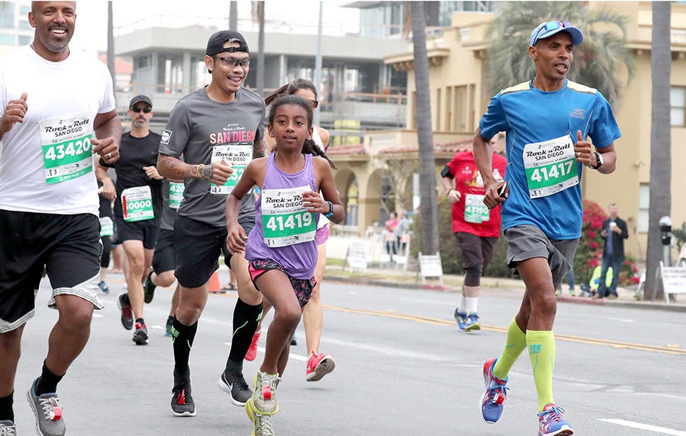 Meb Keflezighi and his daughter Sara