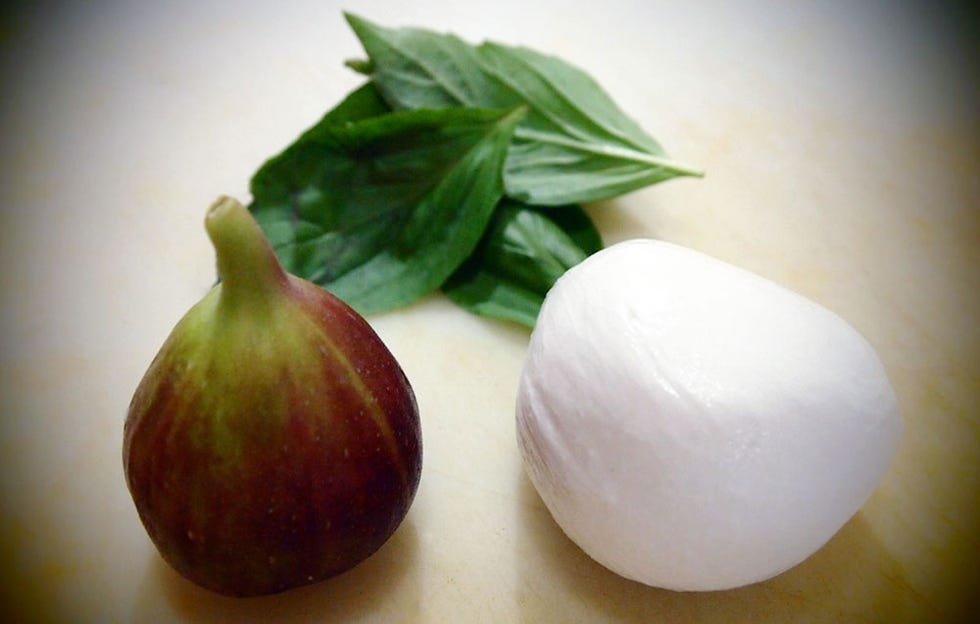 Mozzarella and figs