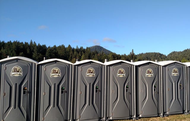 porta potty