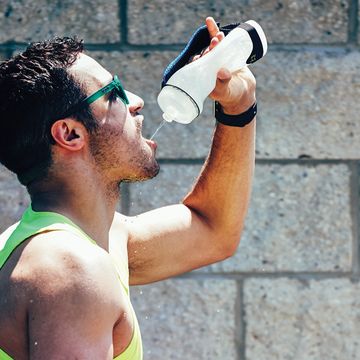 prevent dehydration when running