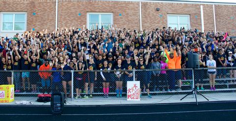 Marathon High Students at the 2017 DONNA Half Marathon. More than 450 students and teachers completed 13.1 miles together. 