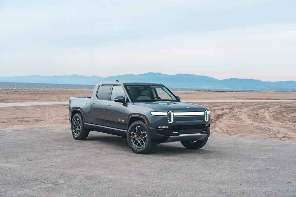 Roof & A-Pillar Kit | RIVIAN R1T 2023