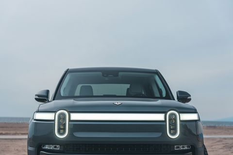 See 10Best-Winning 2023 Rivian R1T from All Angles