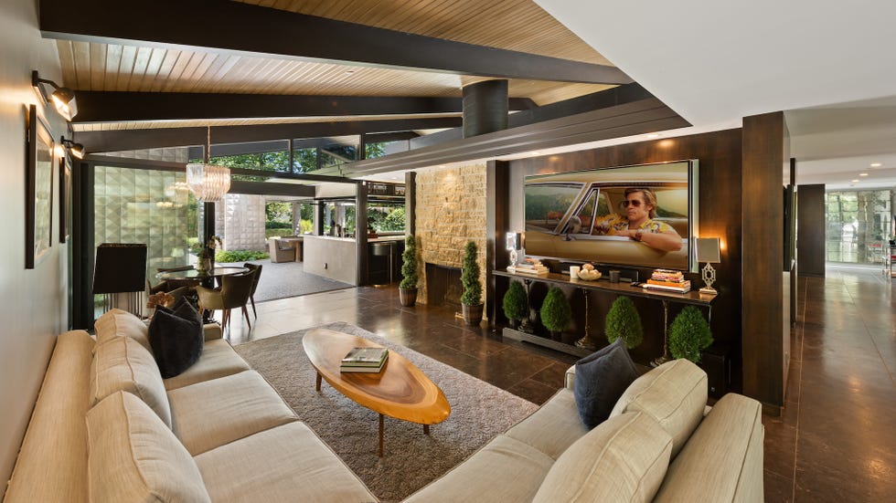 jeremy renner movie room jeremy renner movie room