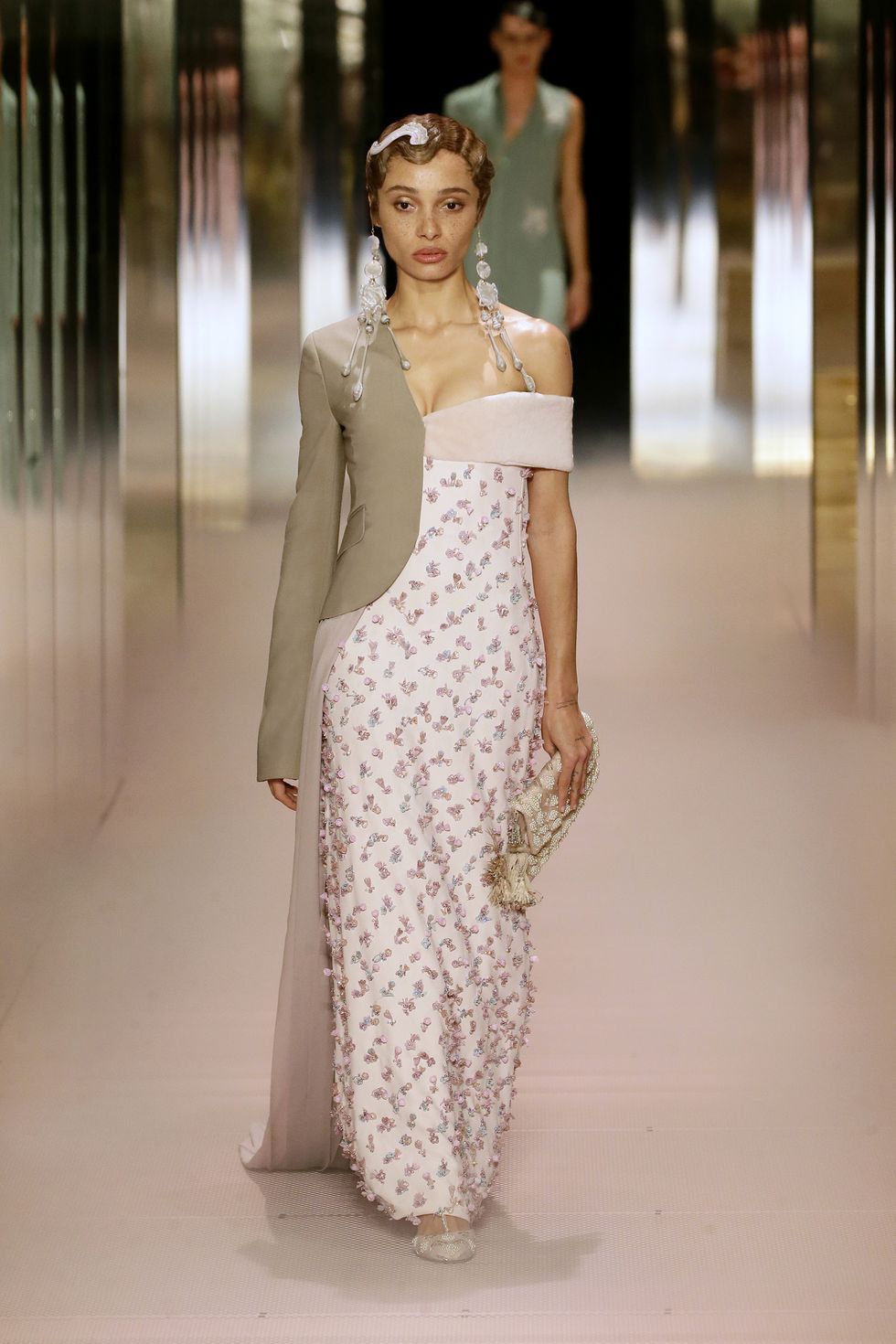 Spring-Summer 2021 Haute Couture Collection - DÉFILÉS HAUTE