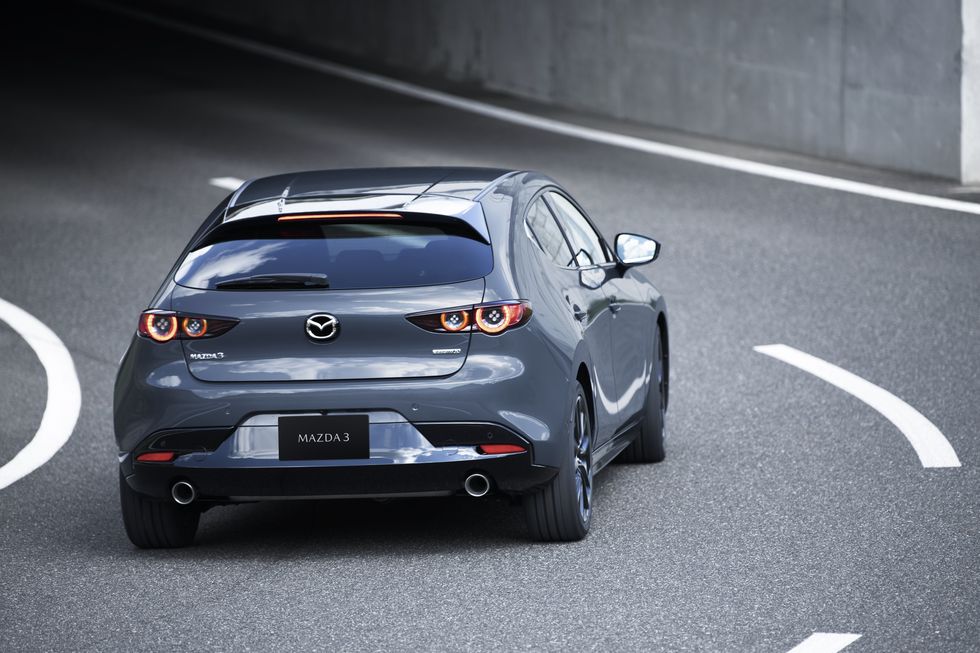  Se revela el Mazda3 2019: el sedán y el hatchback Mazda3 debutan en el Auto Show de Los Ángeles