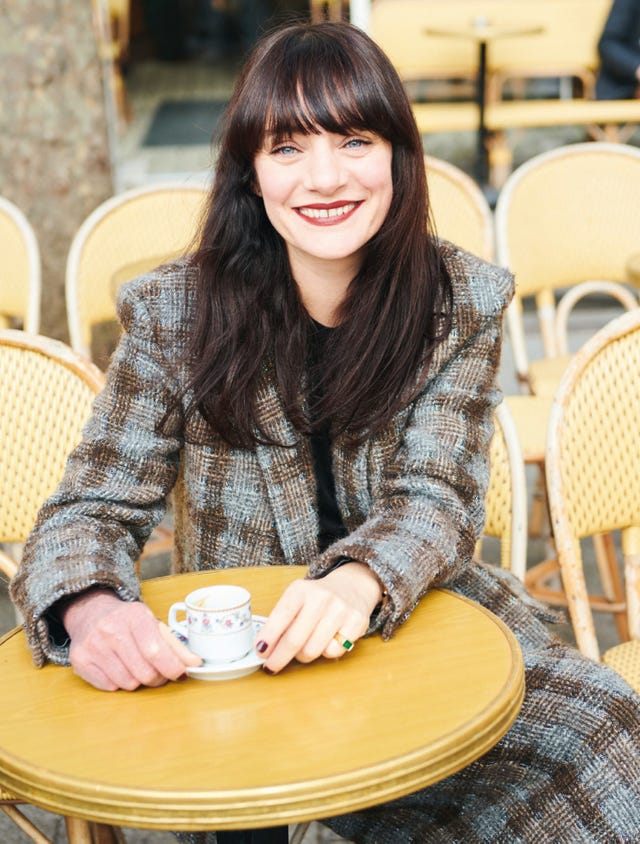 Yellow, Beauty, Sitting, Smile, Photography, Table, Tableware, 