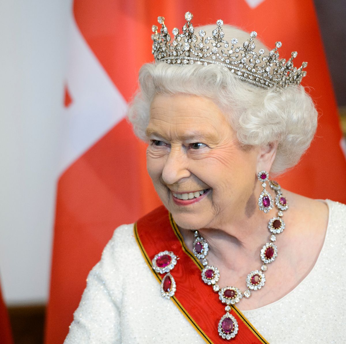 All the random things owned by Queen Elizabeth (swans included)