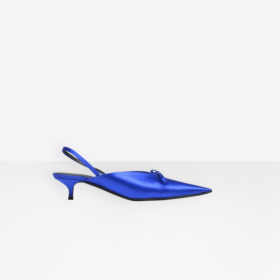 Cobalt blue, Footwear, Blue, Slingback, Electric blue, Shoe, Slipper, Sandal, 