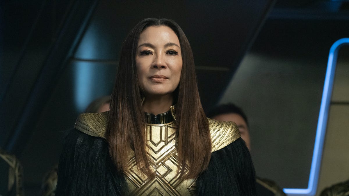 Video player poster image preview for 5 Things to Know About Michelle Yeoh
