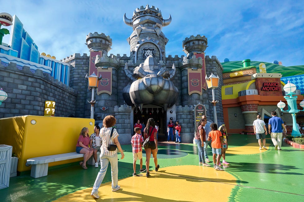 super ninteno world mario kart: bowser's challenge ride