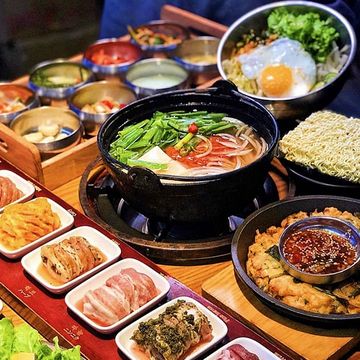 韓式烤肉控的天堂在東區～超好吃的韓式燒烤top6推薦，快來看看！