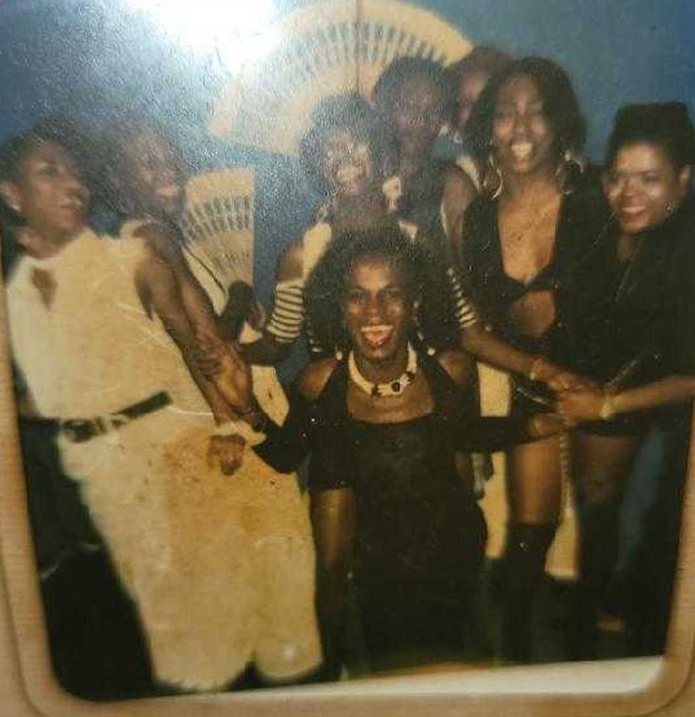 labasha and her girlfriends in the 1990s