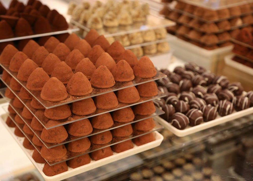 Food, Chocolate, Wafer, Cuisine, Confectionery, Dessert, Praline, Oblea, Dish, Ganache, 