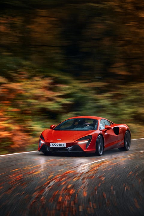 McLaren Artura Gallery