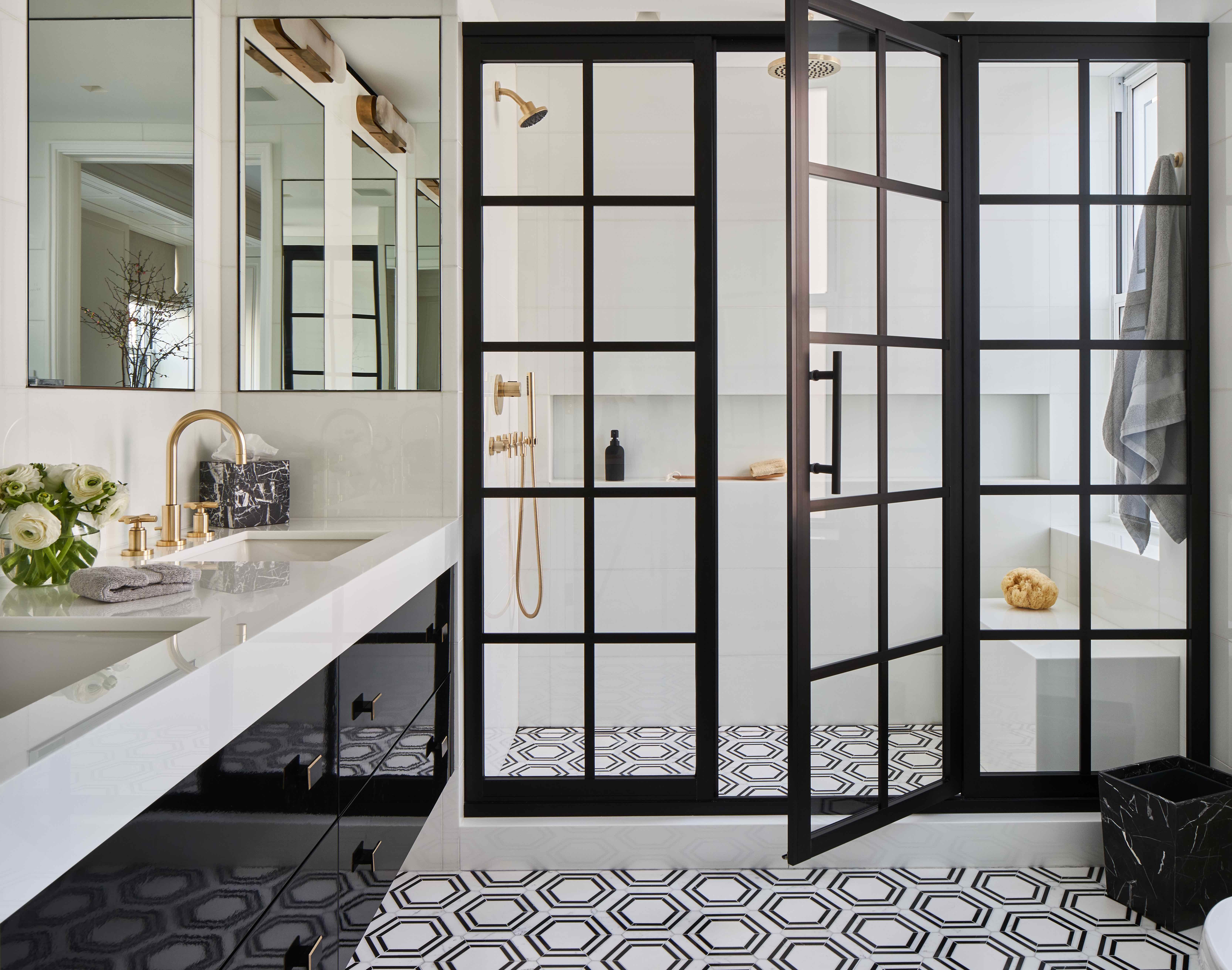 40 Walk-in Shower Ideas that Are Dripping with Glamour