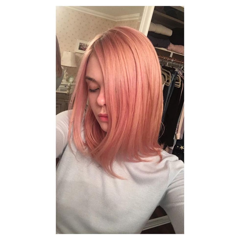 Hair, Face, Blond, Hairstyle, Pink, Hair coloring, Beauty, Wig, Long hair, Human, 