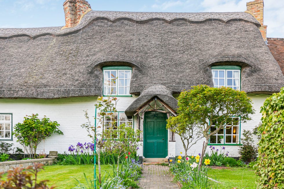 thatched cottage cambridgeshire