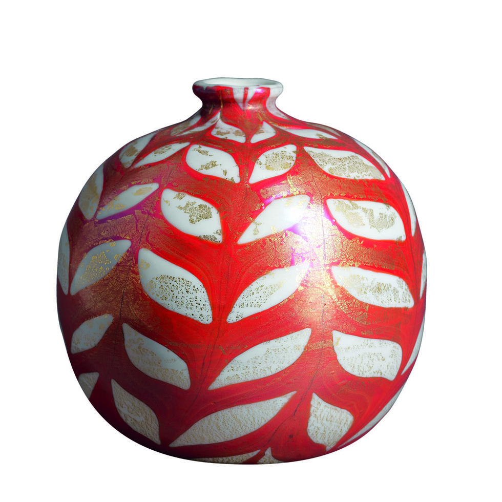 Vase, Christmas ornament, Holiday ornament, Ceramic, Ornament, Interior design, Artifact, 