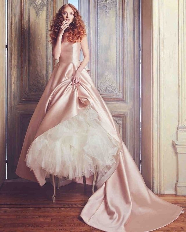 人気ドレスショップ厳選、お色直しに！】花嫁の永遠の定番色、ピンクの