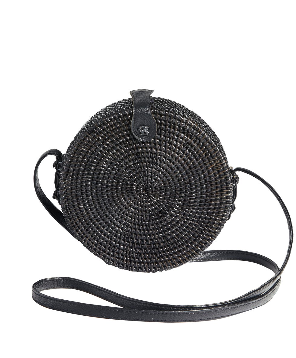 Circle, Cookware and bakeware, Fashion accessory, Metal, Coin purse, 