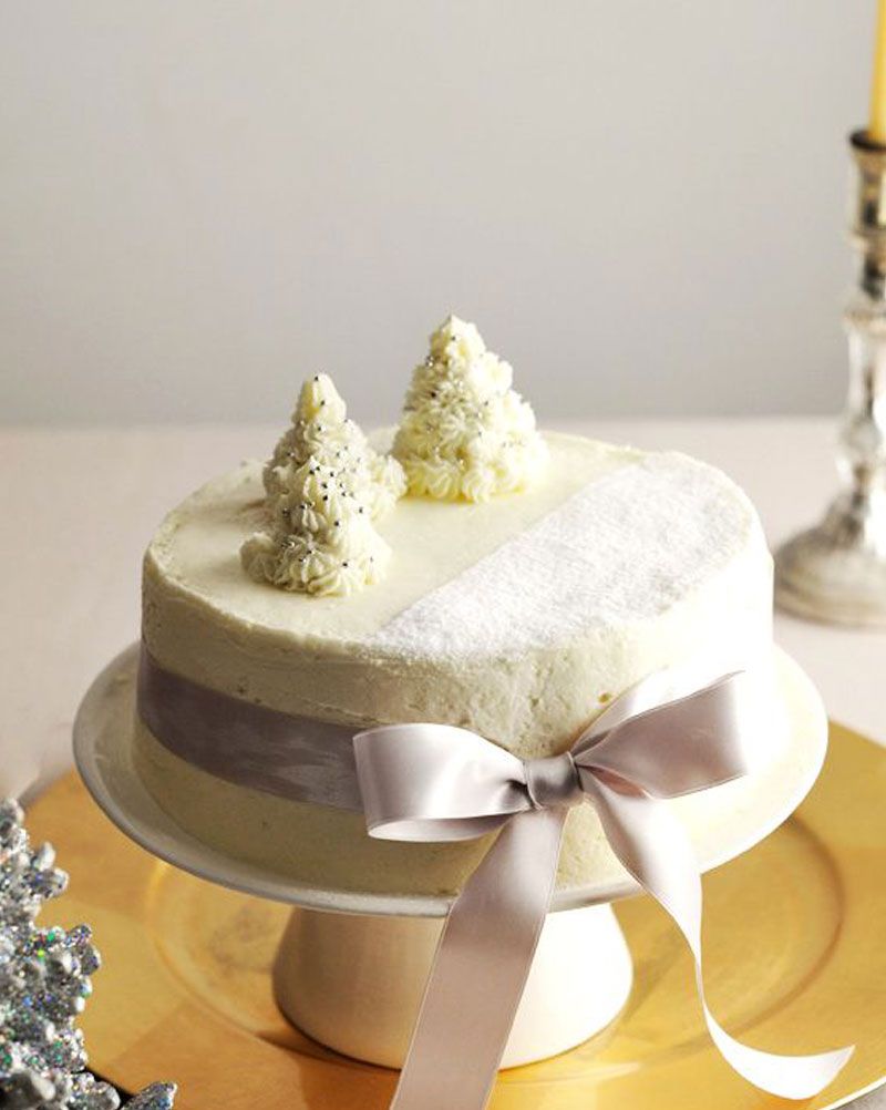 White, Cake, Sugar paste, Sugar cake, Food, Torte, Wedding cake, Dessert, White cake mix, Fondant, 